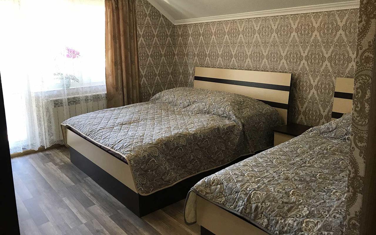 Hotel U Maksa Solochyn Esterno foto
